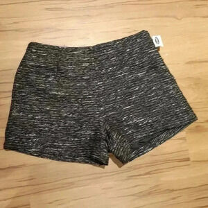 Old Navy Women's Black and White Shorts